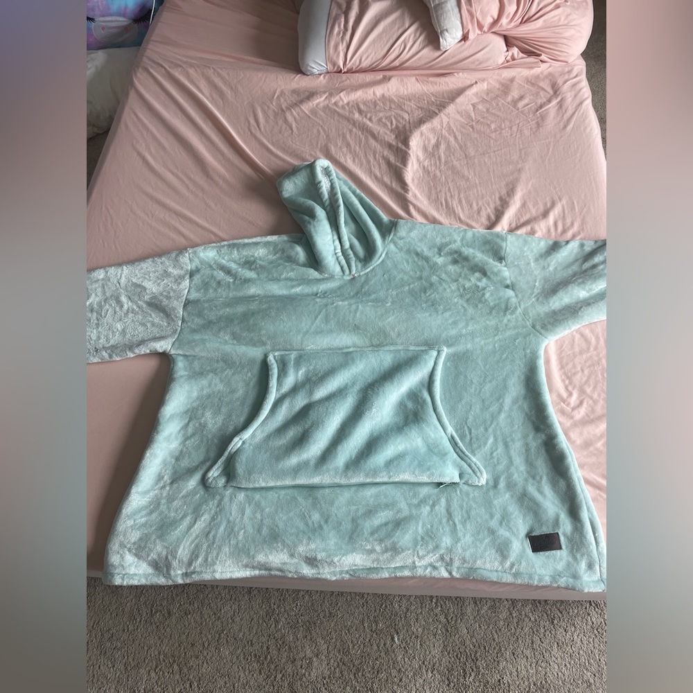 blanket hoodie